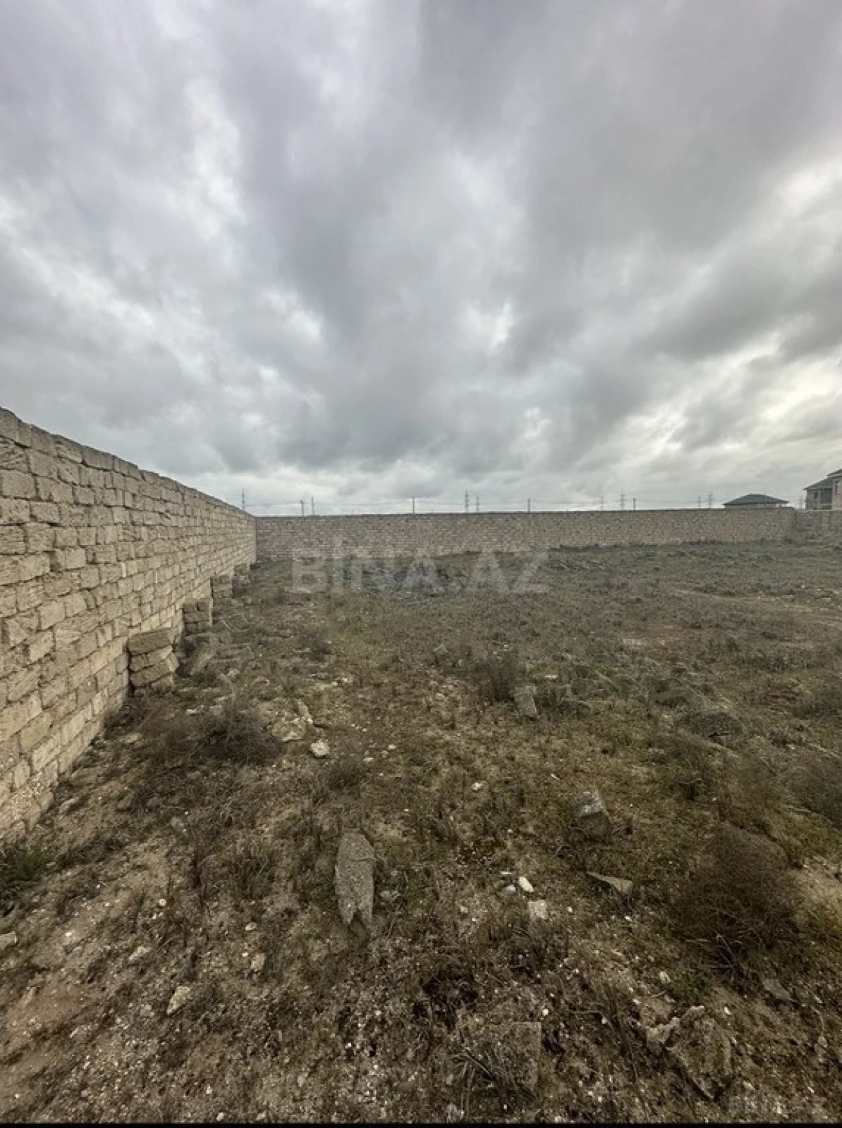 Satılır torpaq sahəsi 12 m²