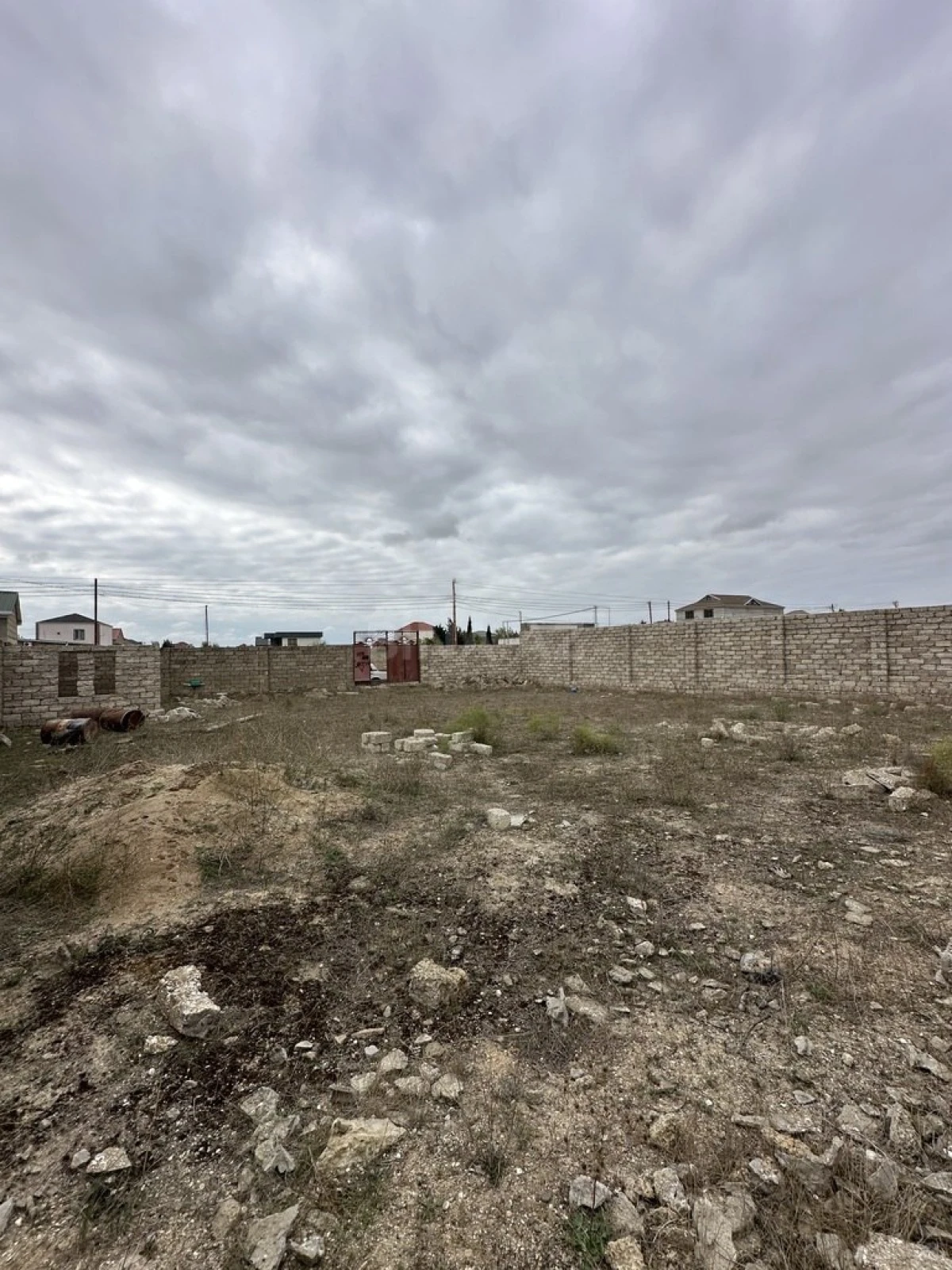 Satılır torpaq sahəsi 6 m²