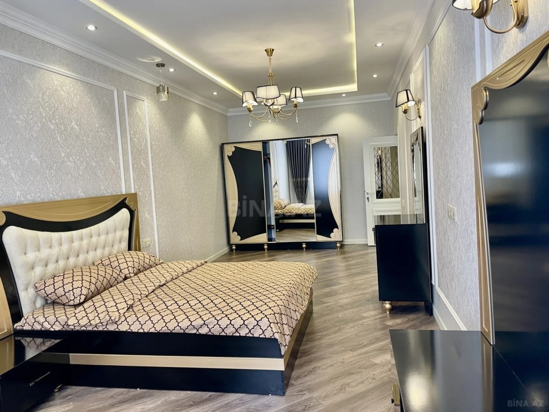 Kirayə verilir 3 otaqlı mənzil 90 m²