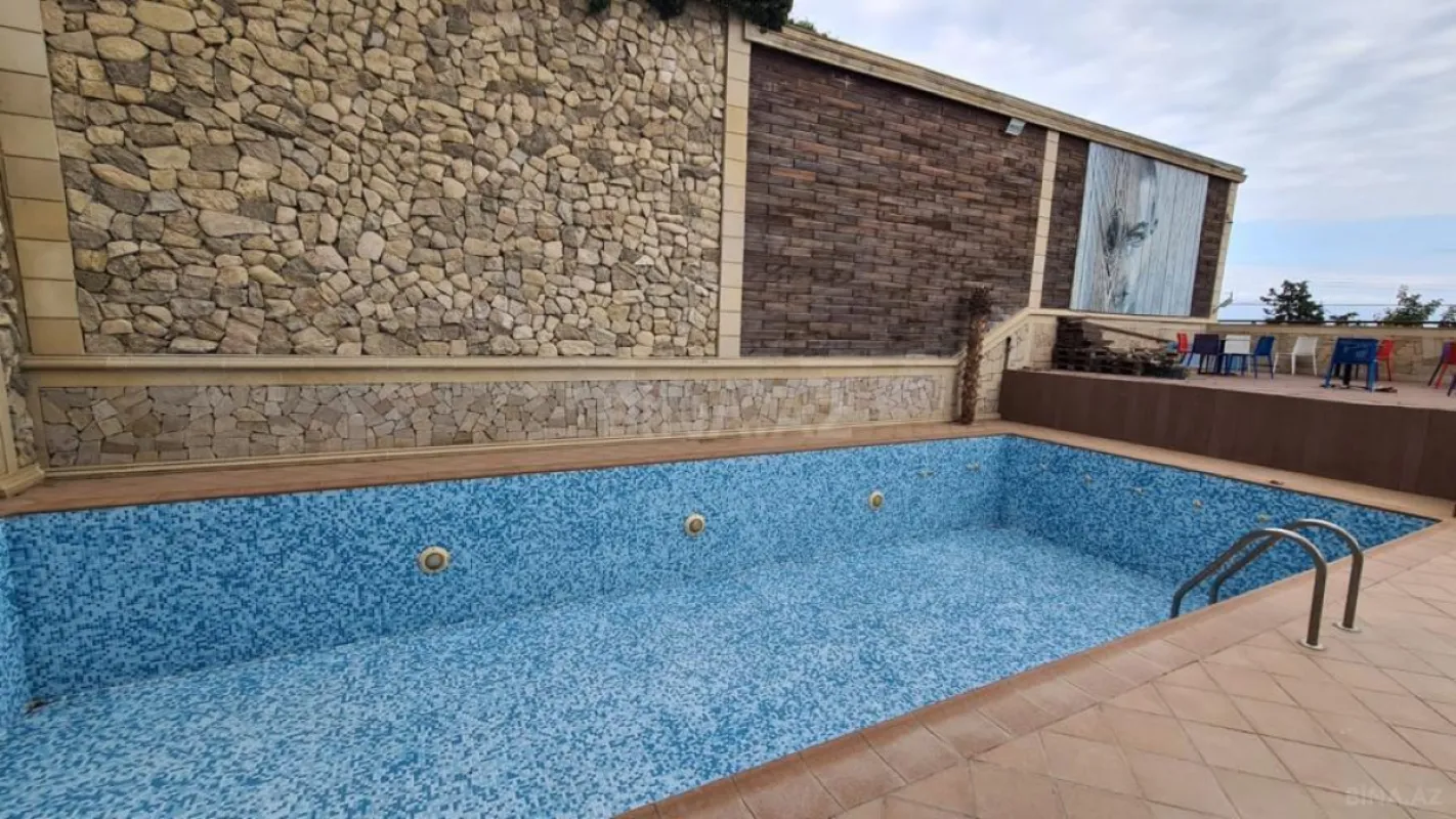 Kirayə verilir 6 otaqlı həyət evi 350 m²