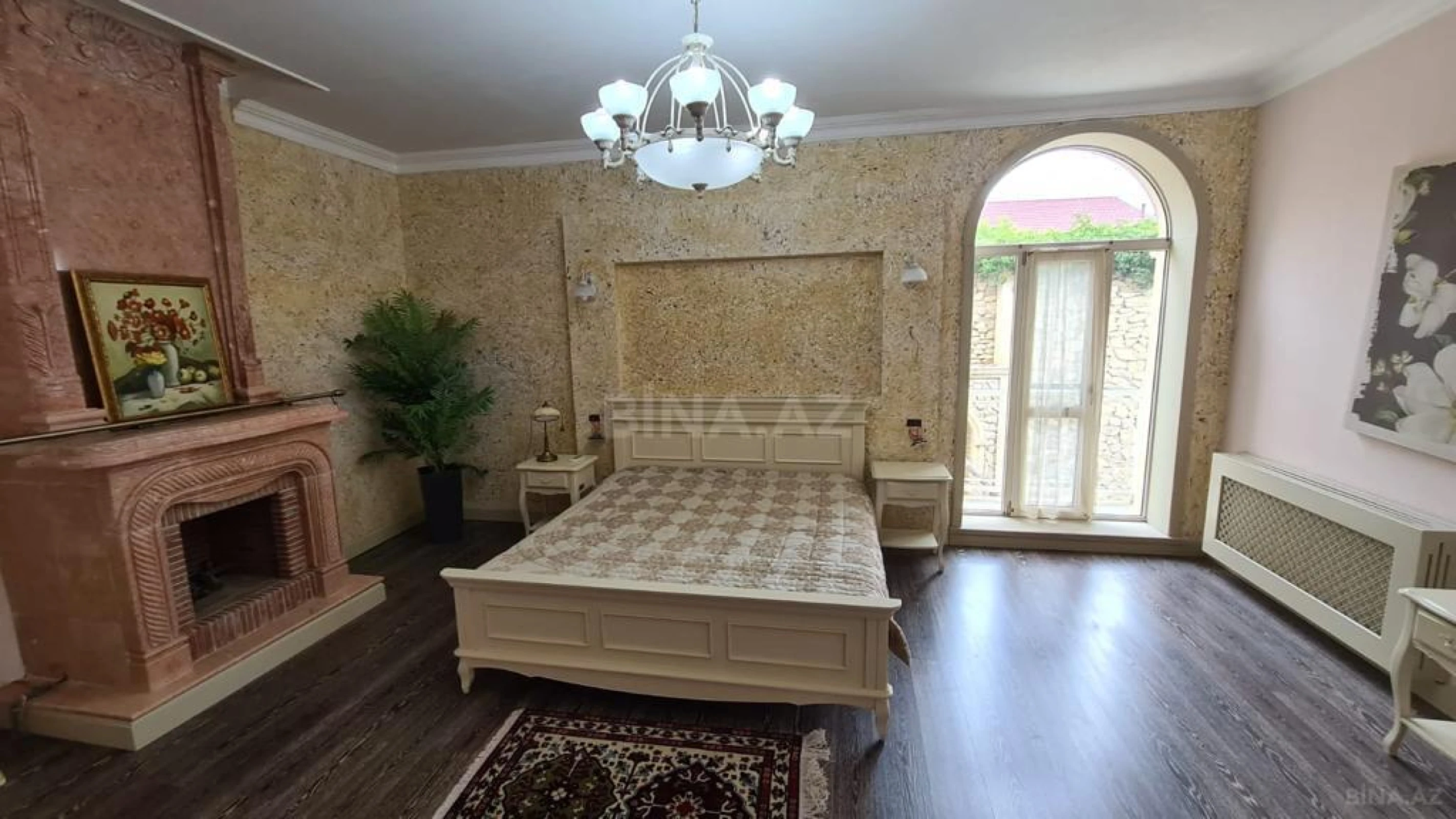 Kirayə verilir 6 otaqlı həyət evi 350 m²