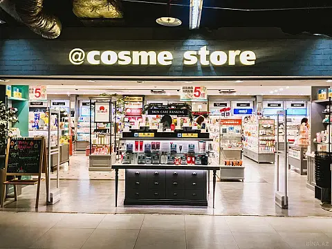 Satılır obyekt 200 m² — Bakı, İnşaatçılar 200.00 m²