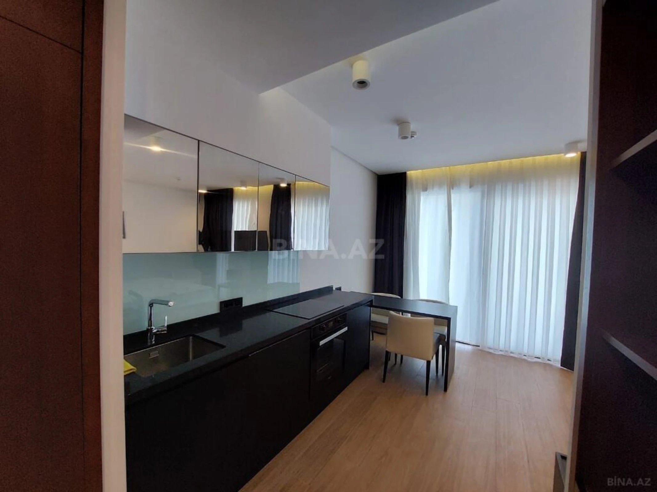Kirayə verilir 1 otaqlı həyət evi 60 m²
