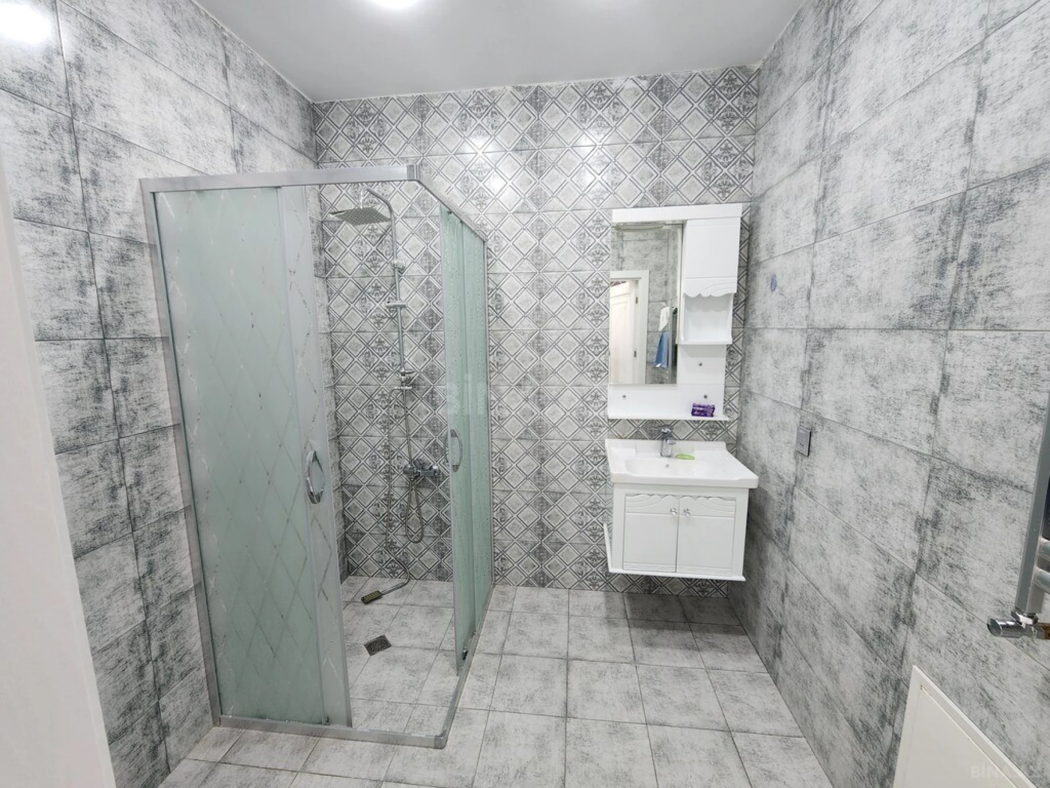 Kirayə verilir 4 otaqlı həyət evi 200 m²