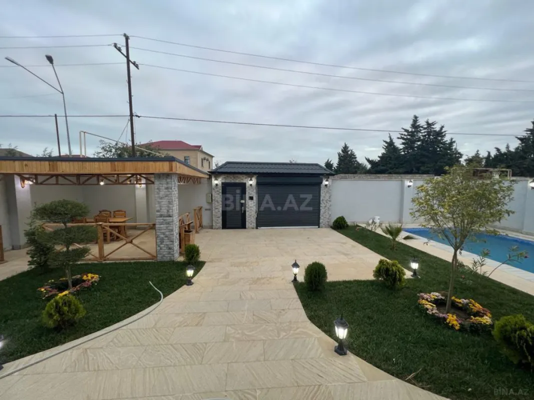 Kirayə verilir 4 otaqlı həyət evi 200 m²
