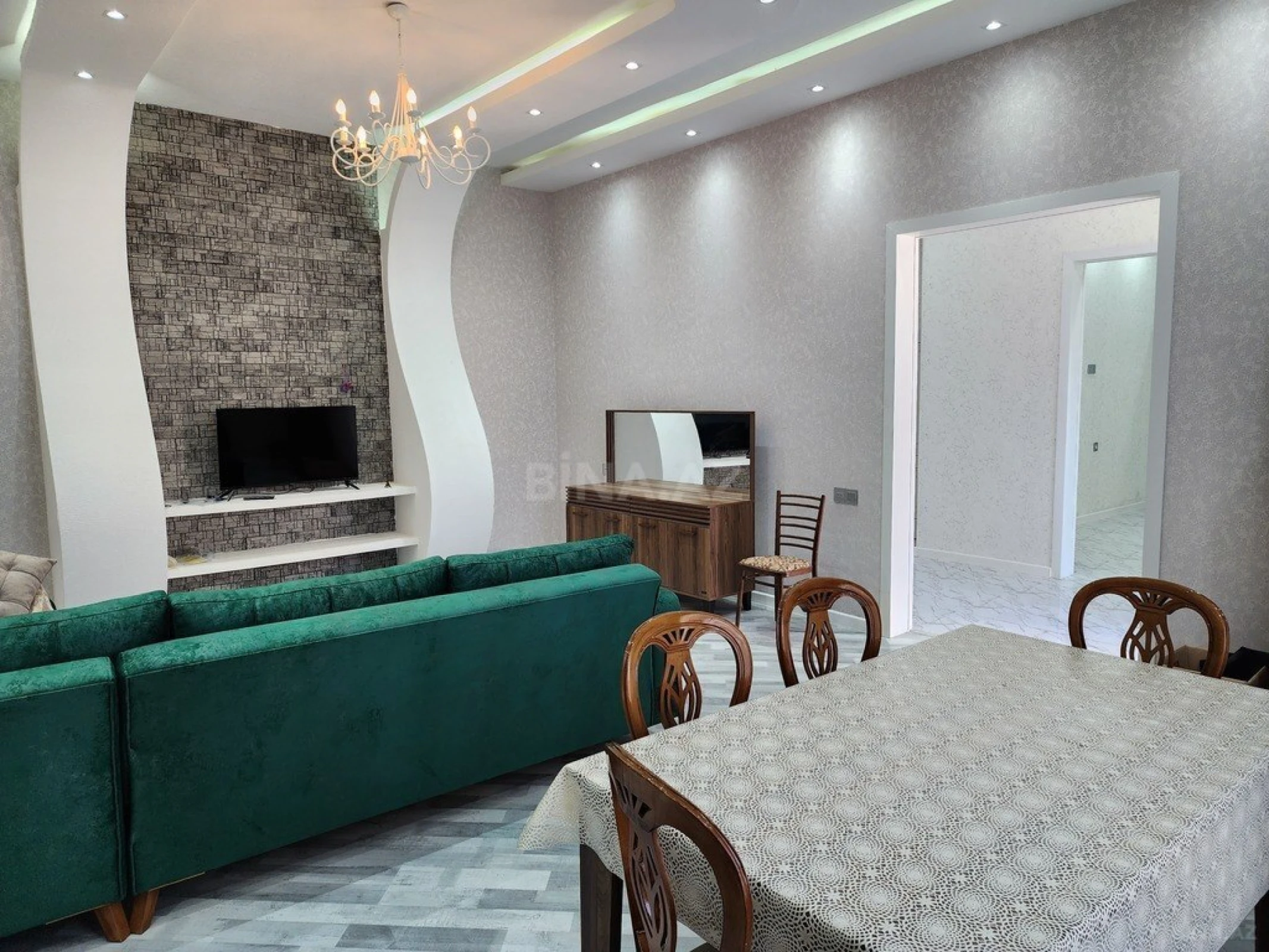 Kirayə verilir 4 otaqlı həyət evi 200 m²