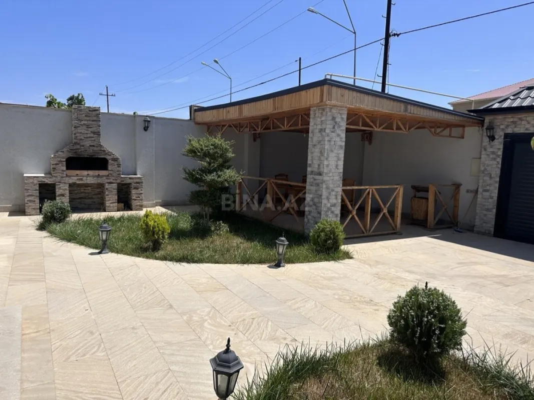 Kirayə verilir 4 otaqlı həyət evi 200 m²