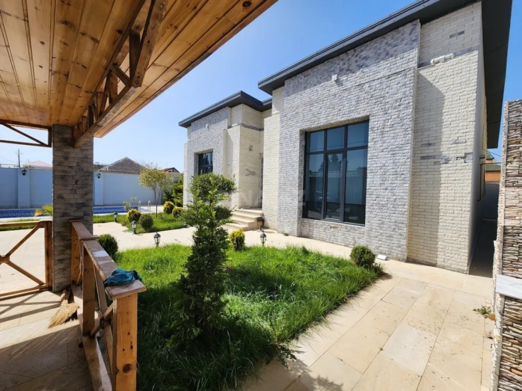 Kirayə verilir 4 otaqlı həyət evi 200 m²