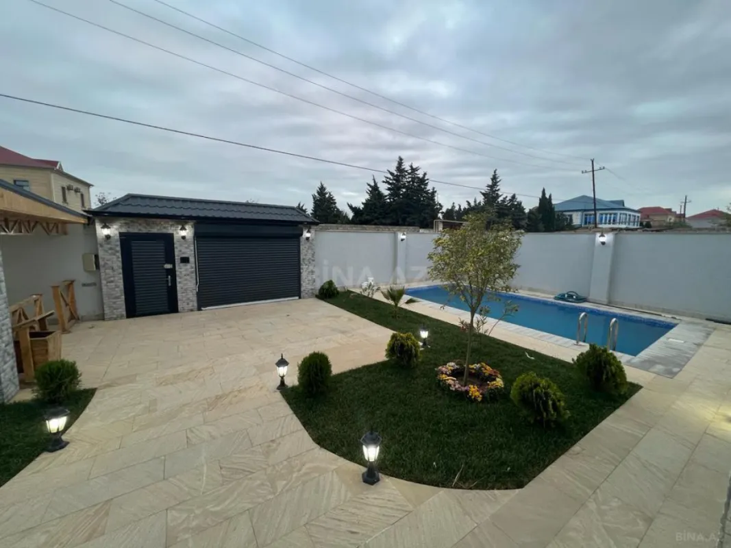 Kirayə verilir 4 otaqlı həyət evi 200 m²