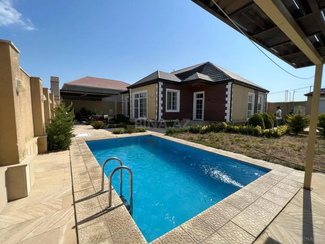 Kirayə verilir 4 otaqlı həyət evi 200 m²
