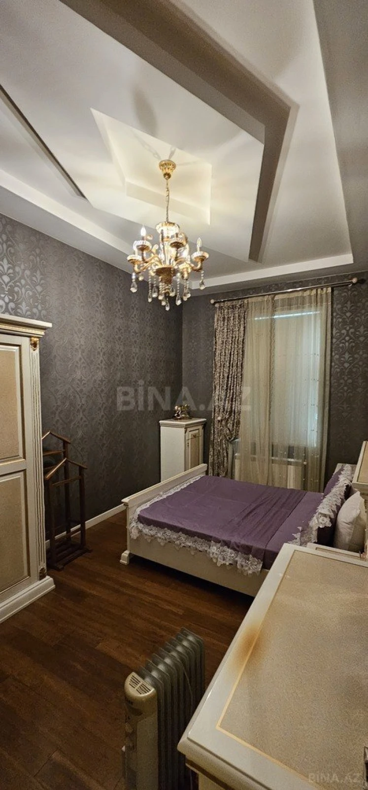 Satılır 6 otaqlı həyət evi 400 m²