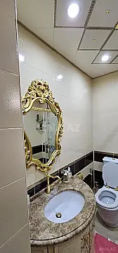 Satılır 6 otaqlı həyət evi 400 m²