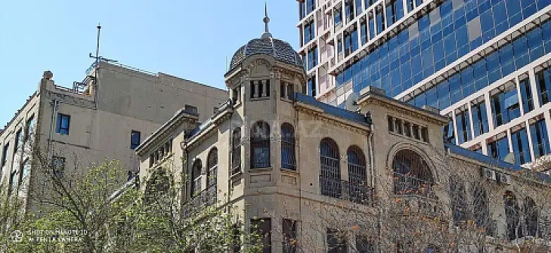 Satılır 4 otaqlı mənzil 380 m²