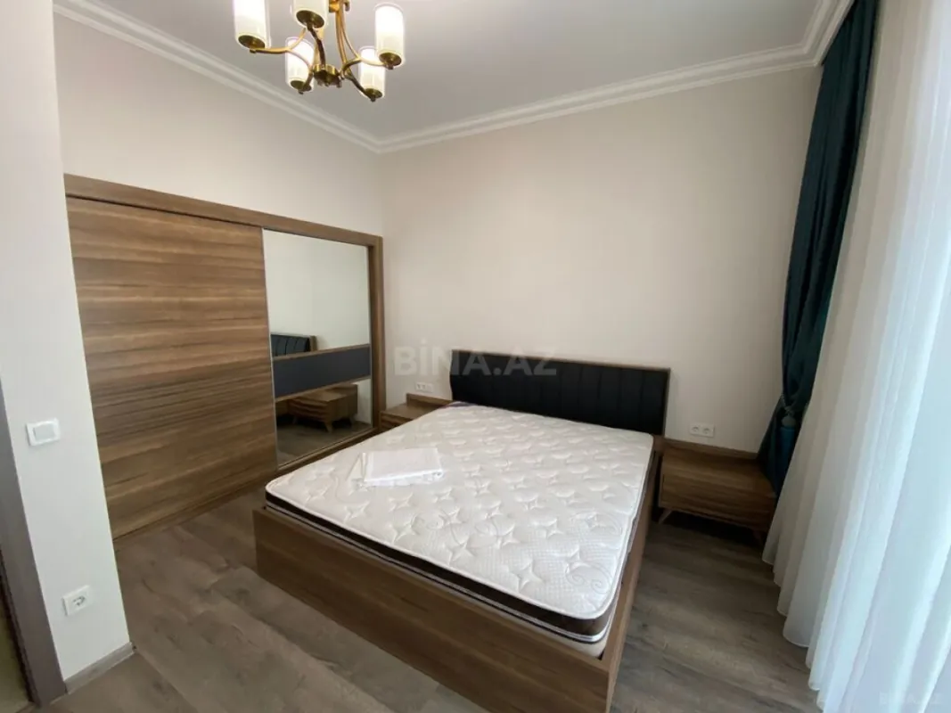 Kirayə verilir 3 otaqlı mənzil 140 m²