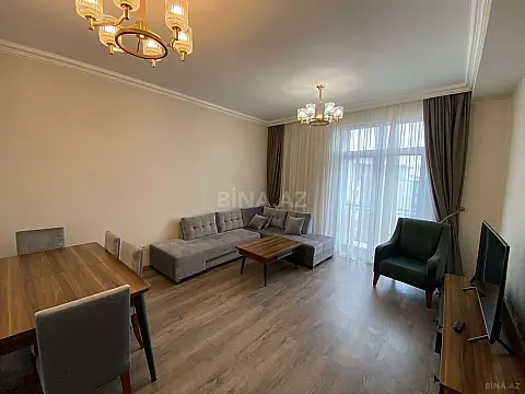 Kirayə verilir 3 otaqlı mənzil 140 m²