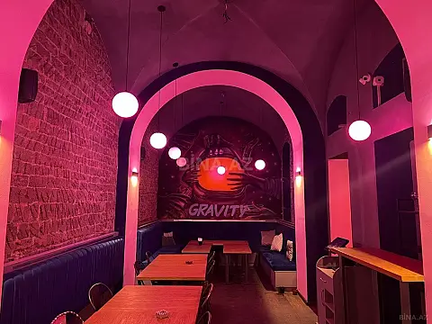 Satılır obyekt 360 m² — Bakı, Sahil qəs. 360.00 m²