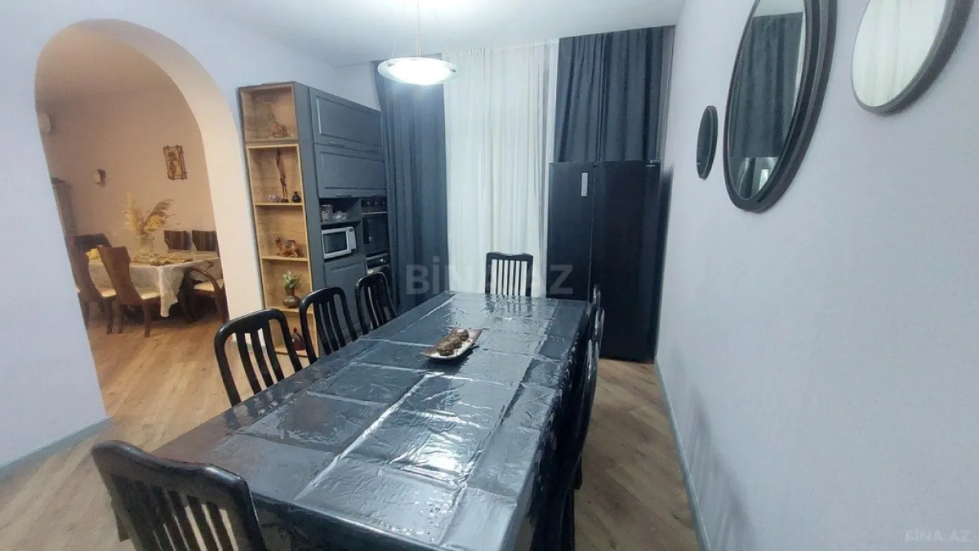 Kirayə verilir 4 otaqlı həyət evi 250 m²