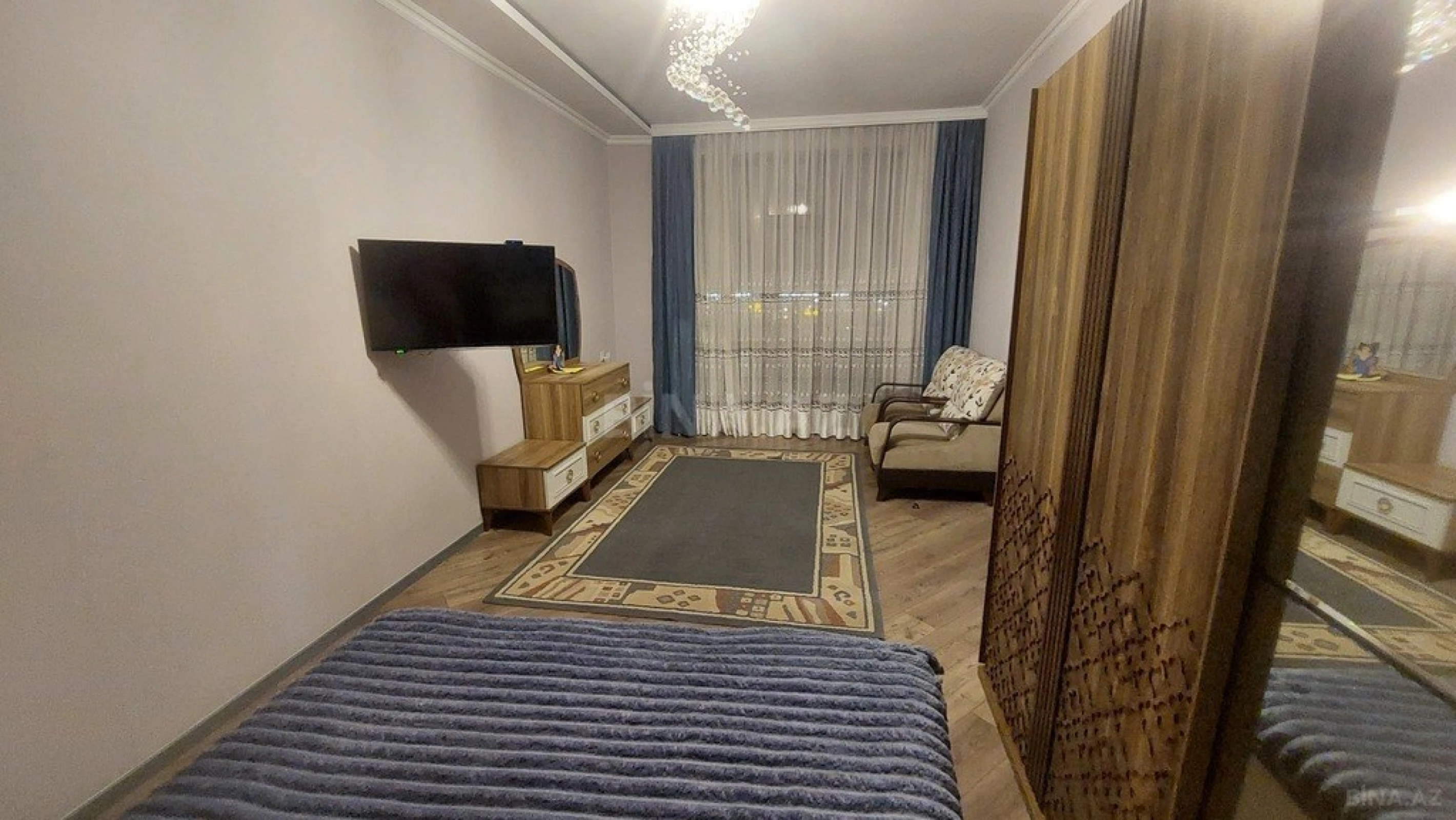 Kirayə verilir 4 otaqlı həyət evi 250 m²