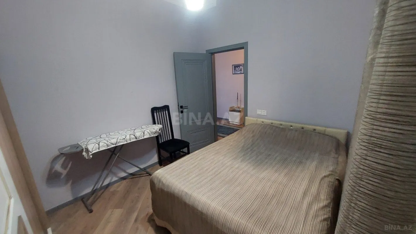 Kirayə verilir 4 otaqlı həyət evi 250 m²