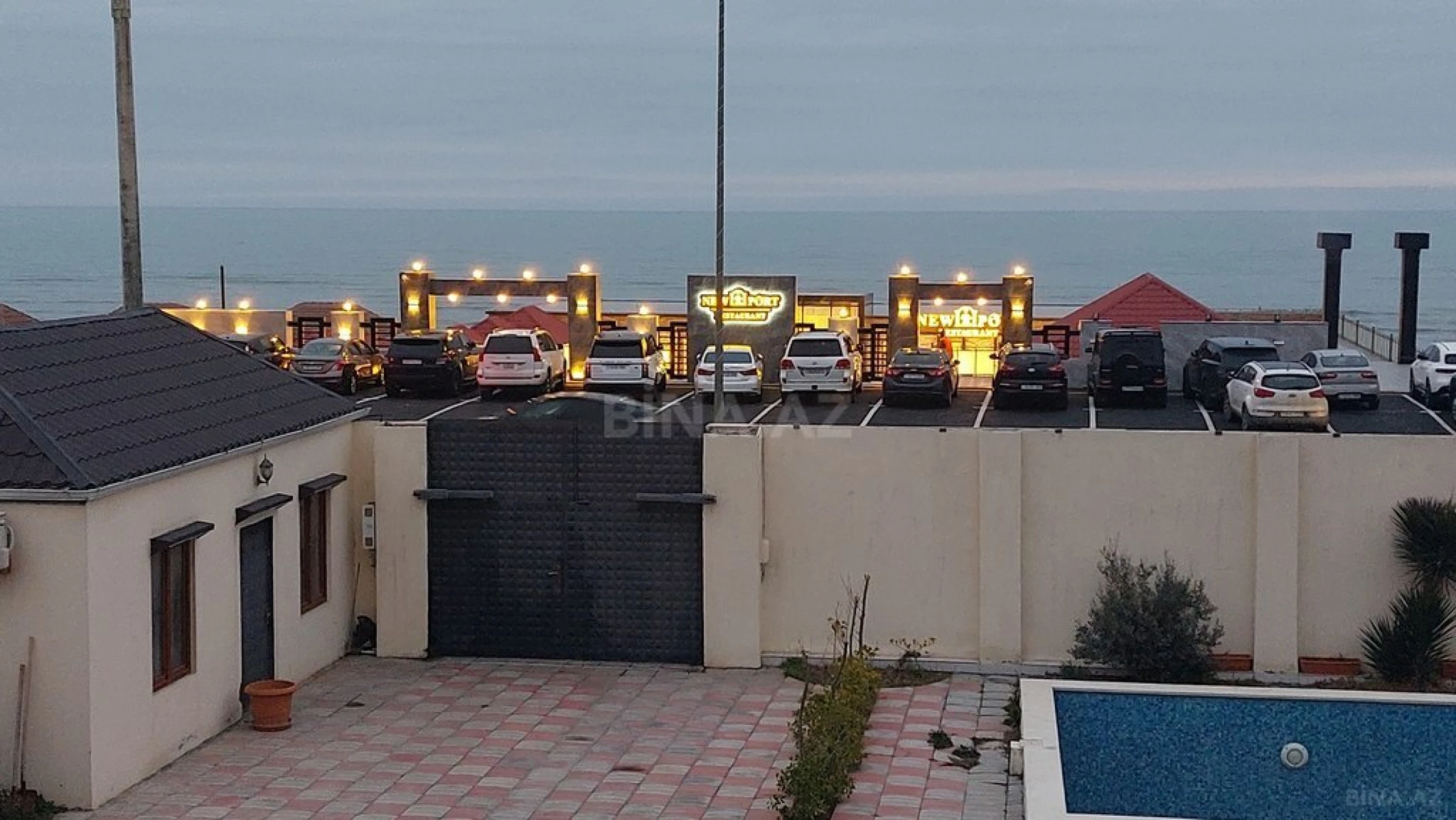 Kirayə verilir 4 otaqlı həyət evi 250 m²