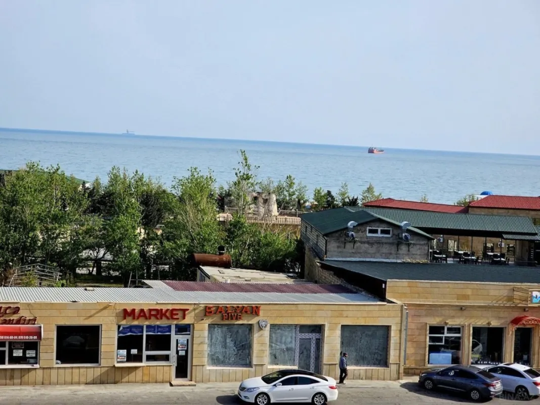 Satılır obyekt 1500 m²