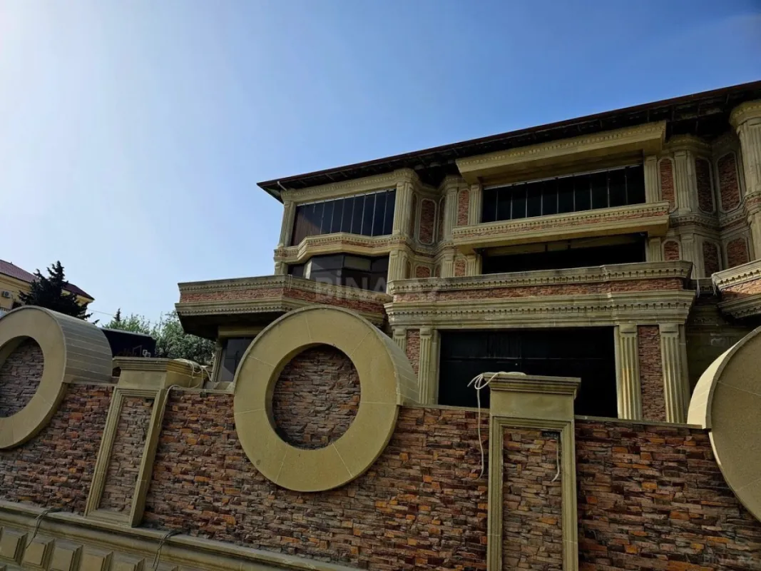 Satılır obyekt 1500 m²