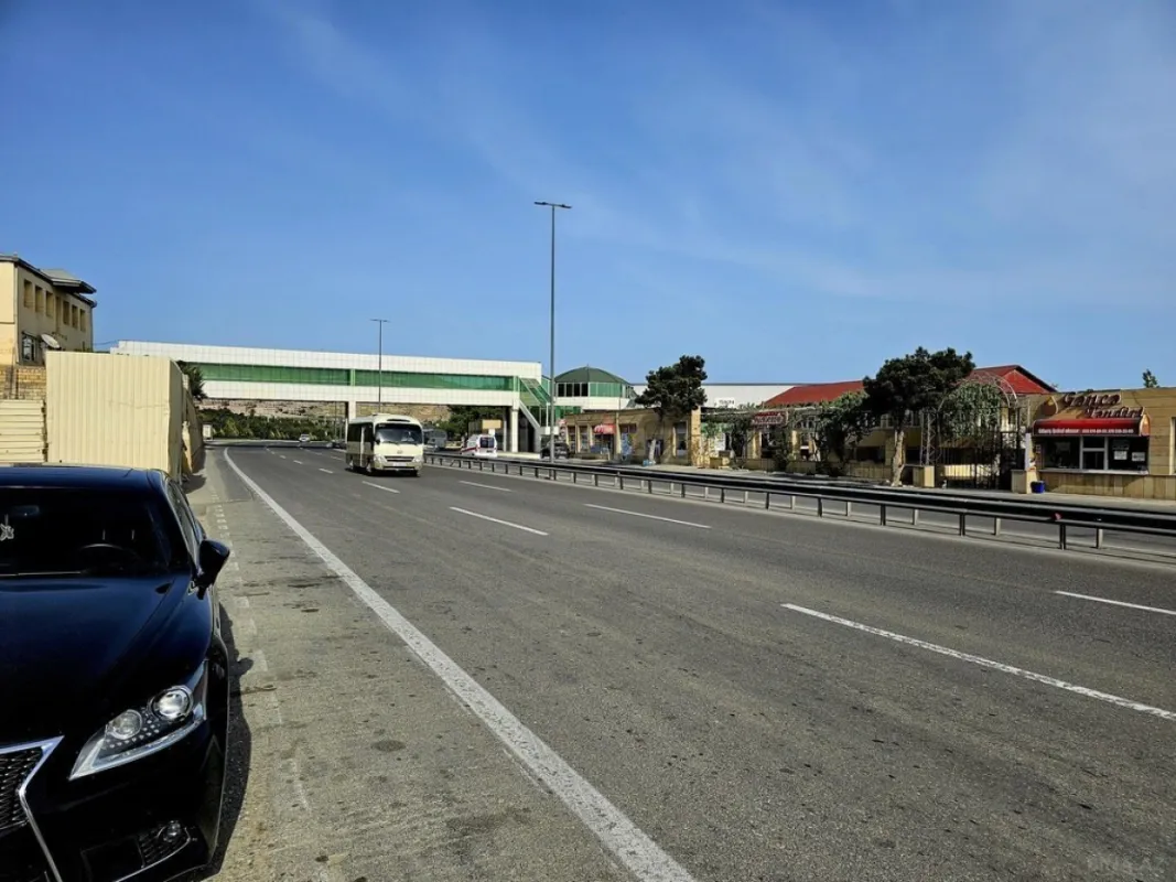 Satılır obyekt 1500 m²