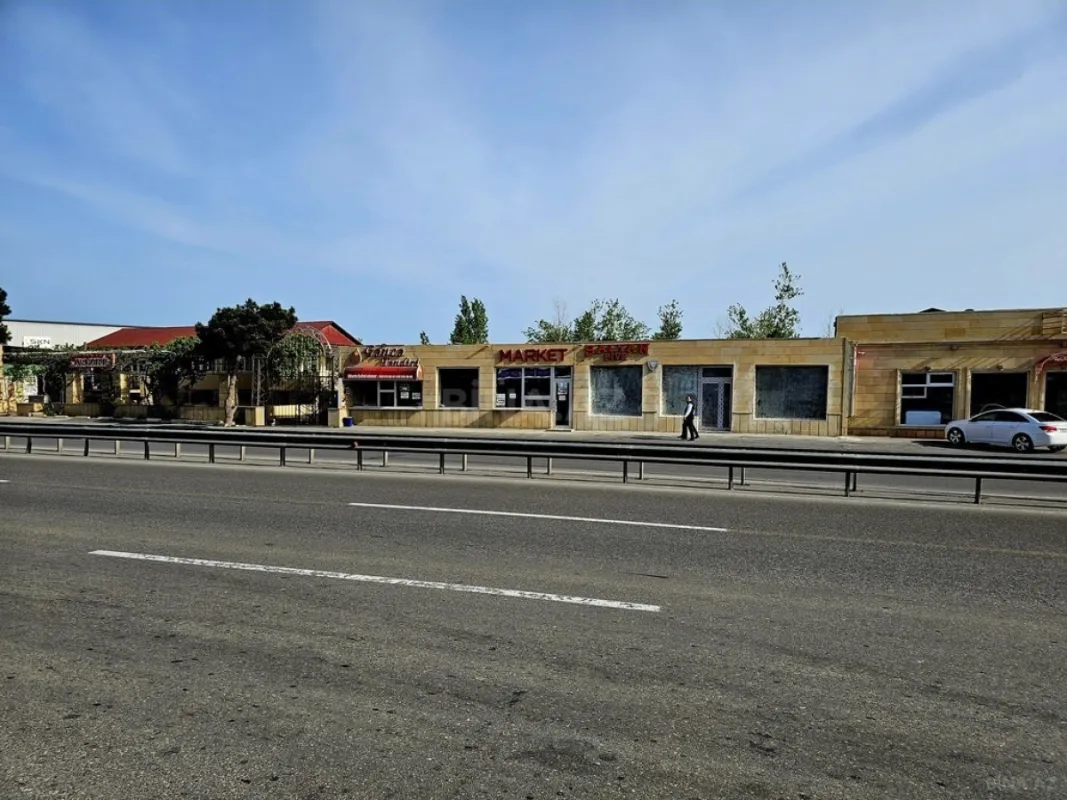 Satılır obyekt 1500 m²