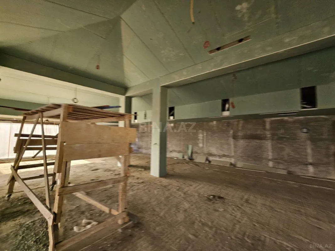 Satılır obyekt 1500 m²