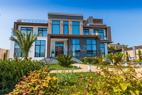 Kirayə verilir 6 otaqlı həyət evi 540 m²