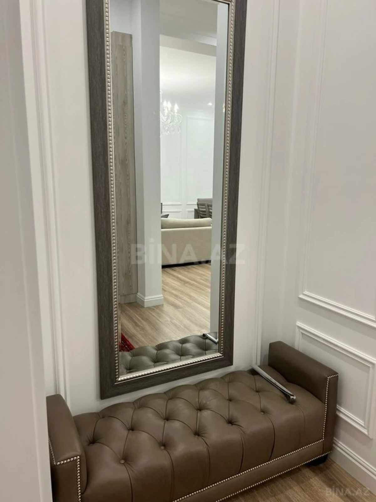 Kirayə verilir 6 otaqlı həyət evi 540 m²