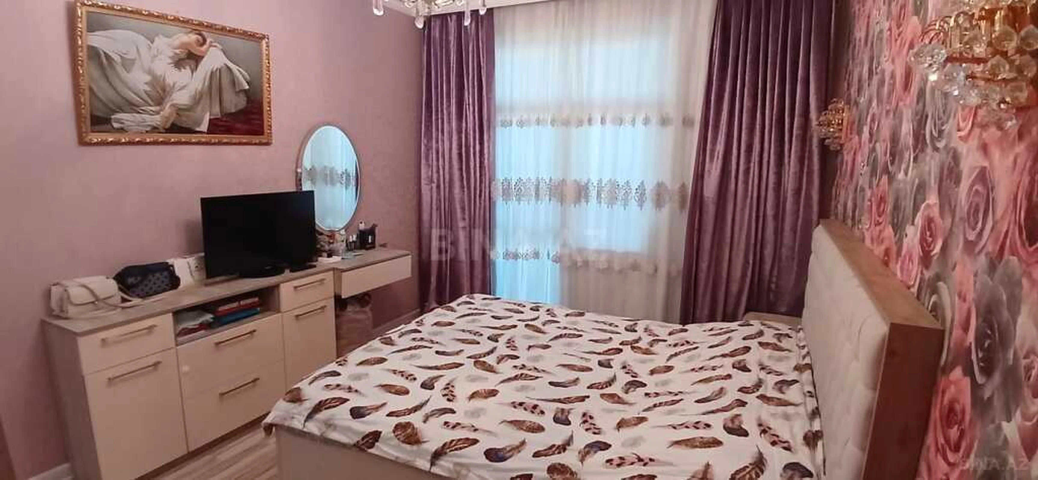 Satılır 3 otaqlı mənzil 125 m²