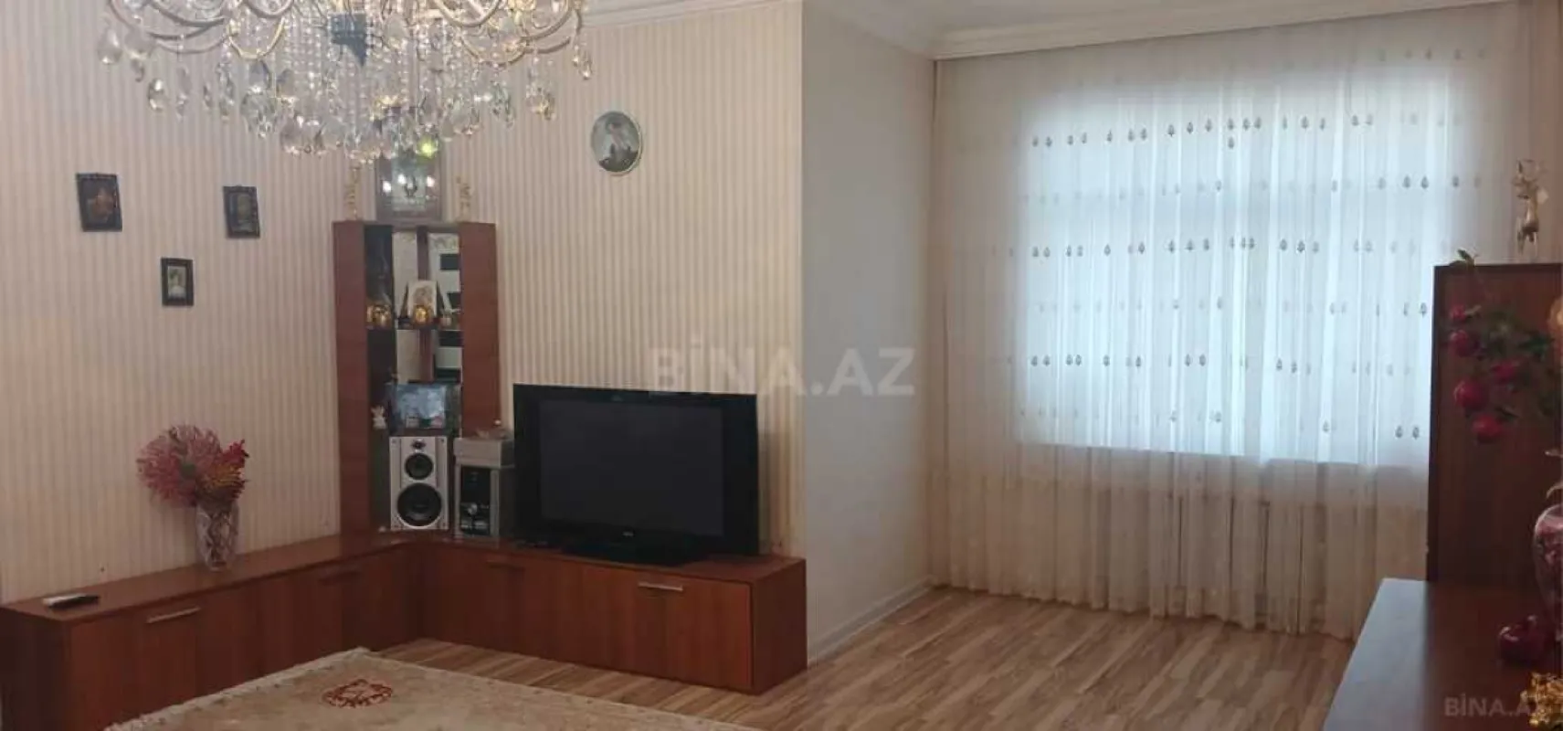 Satılır 3 otaqlı mənzil 125 m²