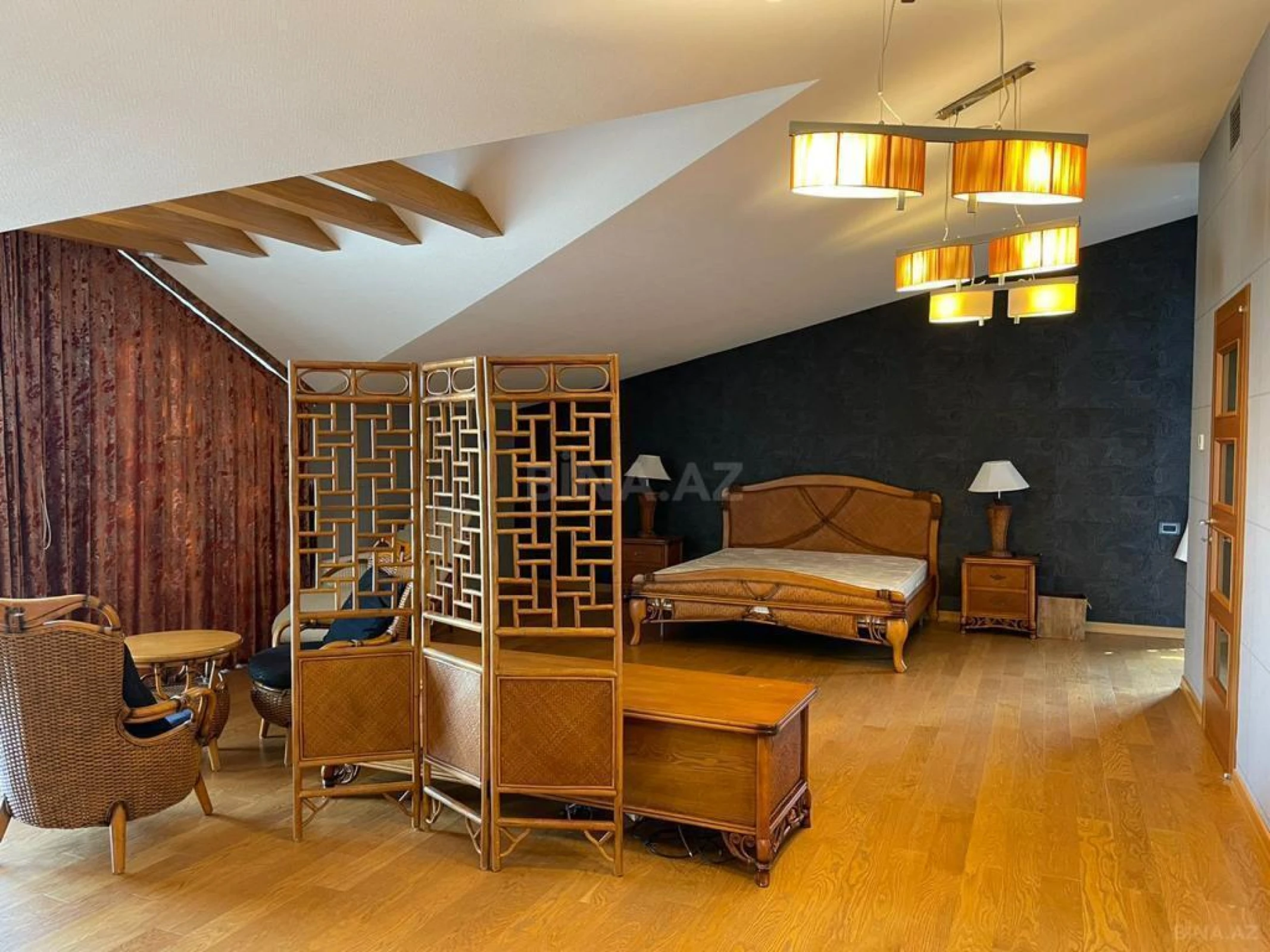 Kirayə verilir 6 otaqlı həyət evi 500 m²