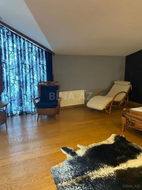 Kirayə verilir 6 otaqlı həyət evi 500 m²