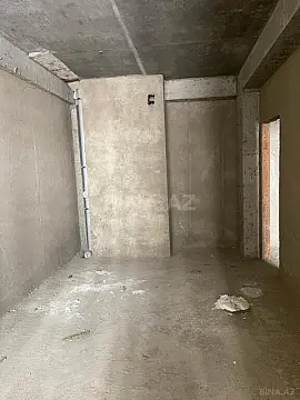 Satılır 4 otaqlı mənzil 210 m²