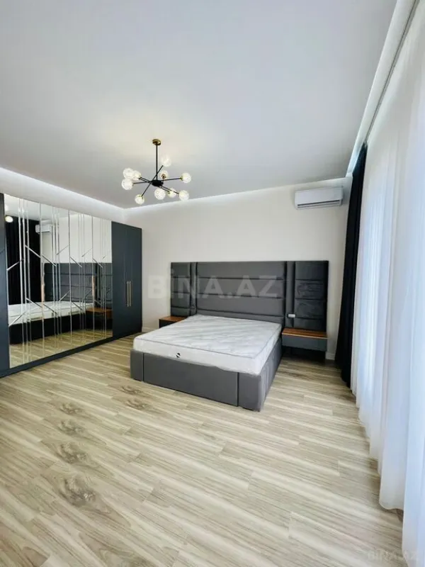 Satılır həyət evi 280 m²
