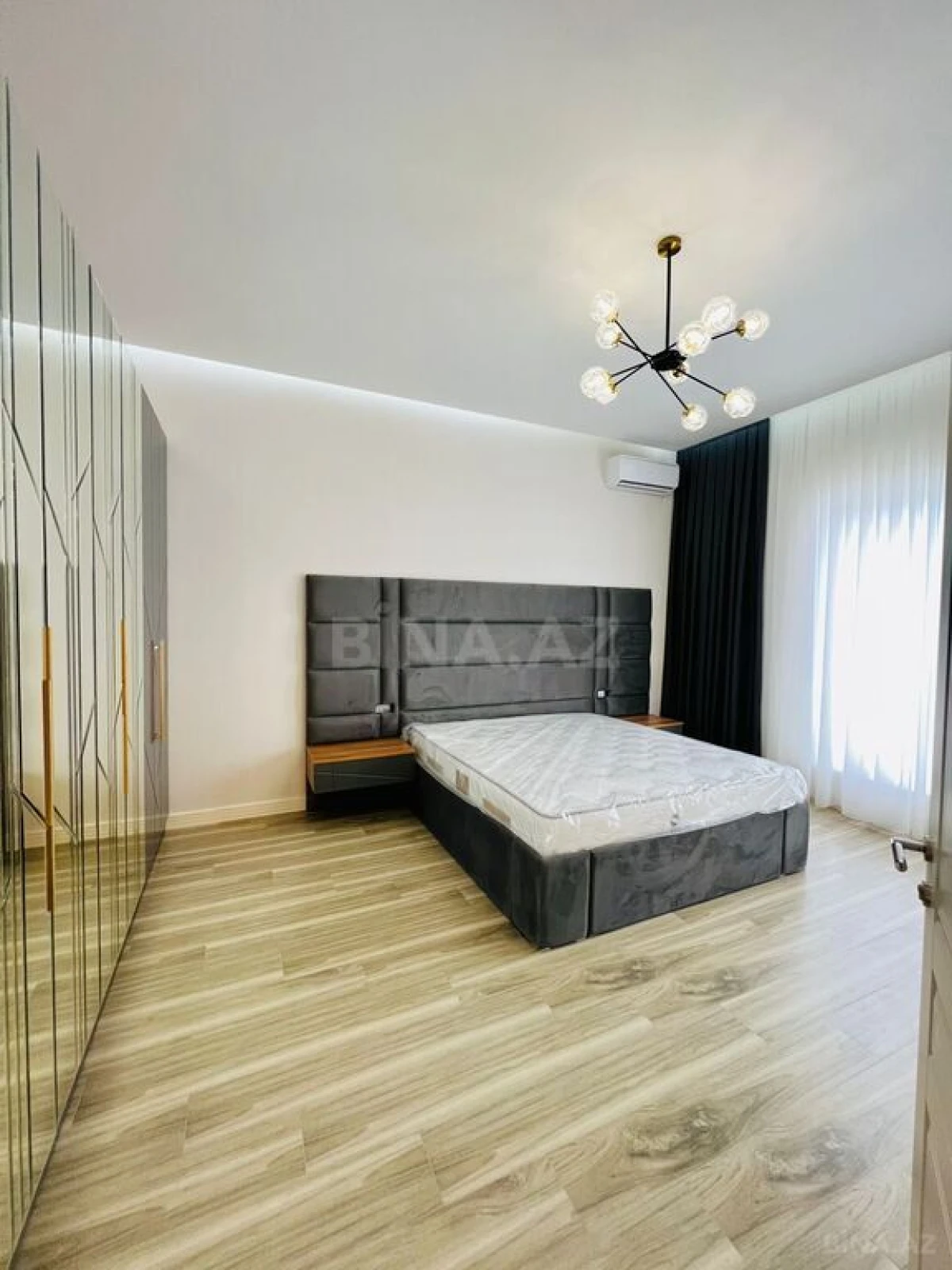 Satılır həyət evi 280 m²