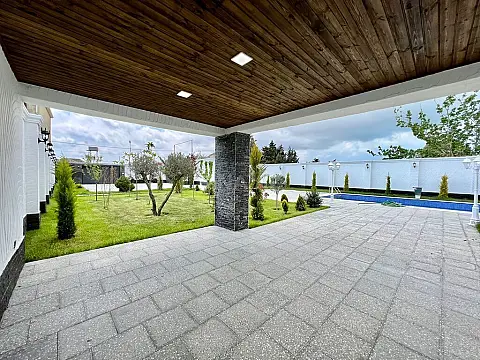 Satılır həyət evi 280 m²
