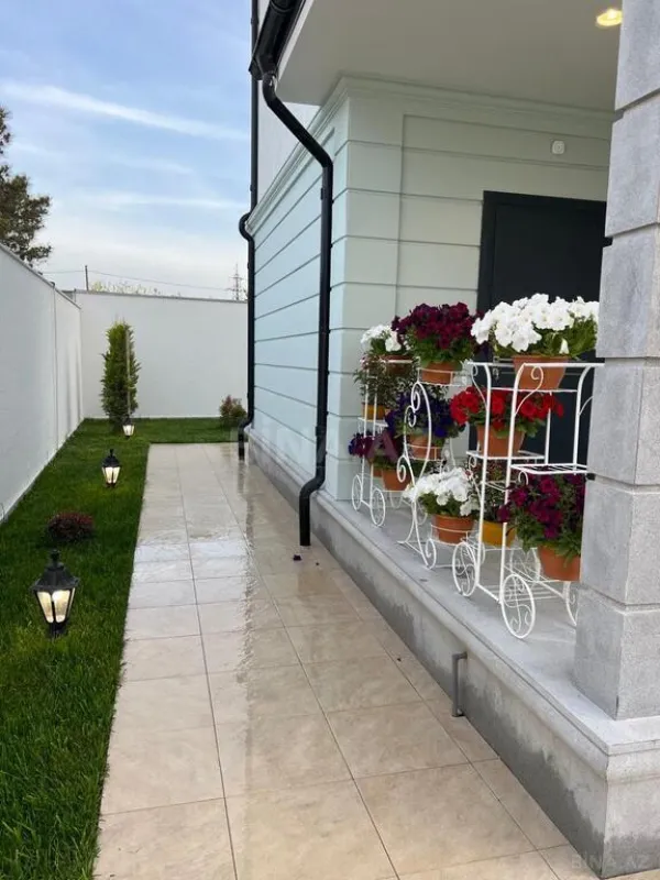 Kirayə verilir 5 otaqlı həyət evi 300 m²