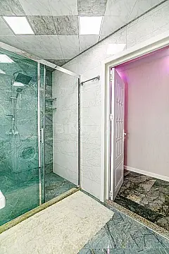 Kirayə verilir 2 otaqlı mənzil 75 m²