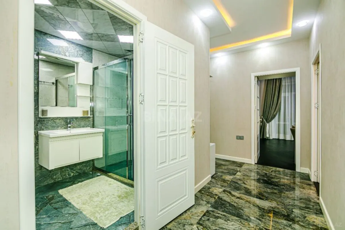 Kirayə verilir 2 otaqlı mənzil 75 m²