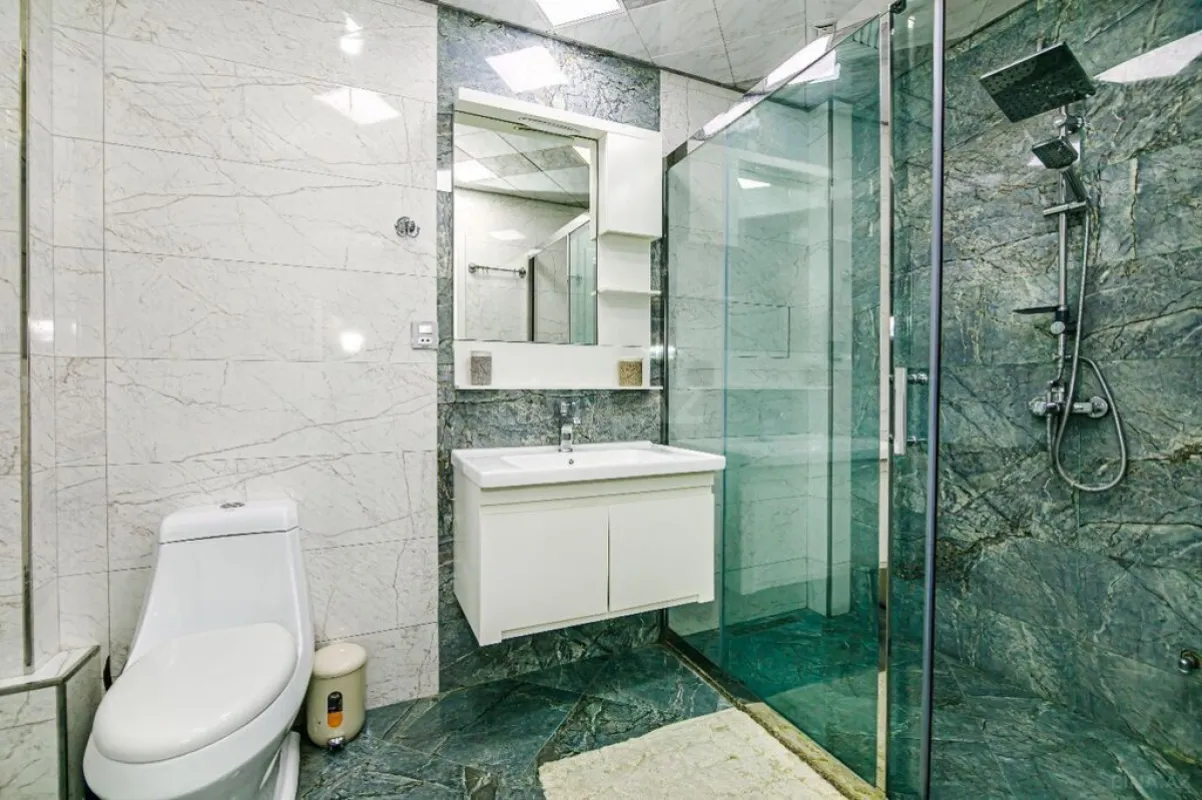 Kirayə verilir 2 otaqlı mənzil 75 m²