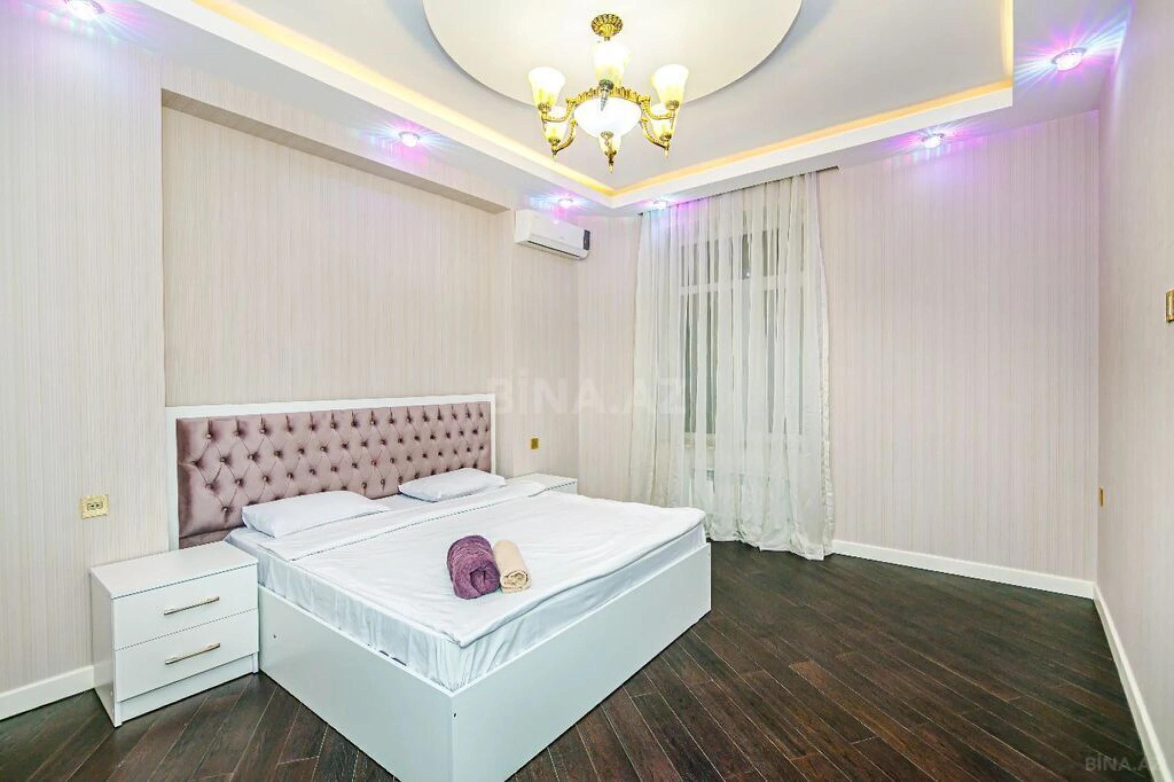 Kirayə verilir 2 otaqlı mənzil 75 m²