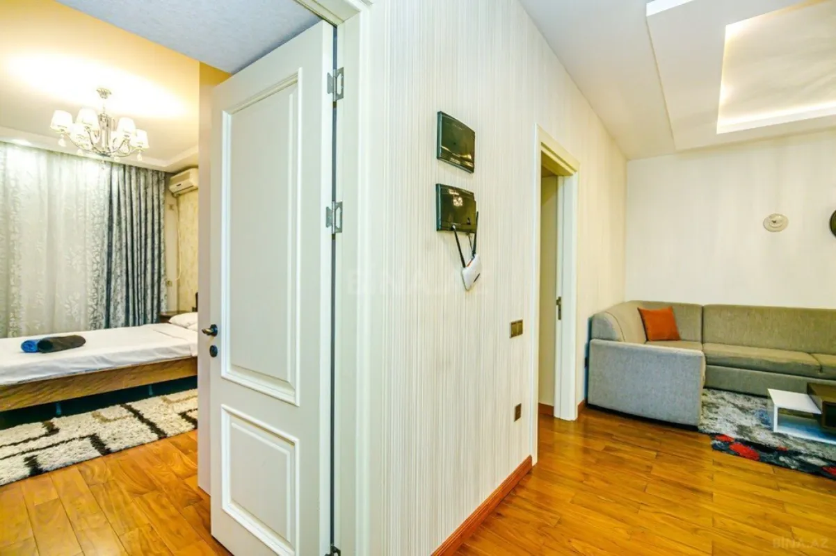 Kirayə verilir 3 otaqlı mənzil 120 m²