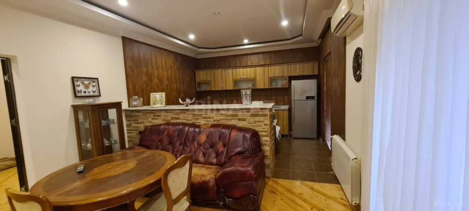 Satılır 6 otaqlı həyət evi 480 m²