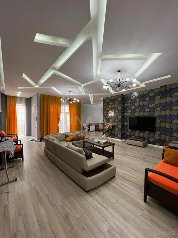 Kirayə verilir 4 otaqlı həyət evi 240 m²