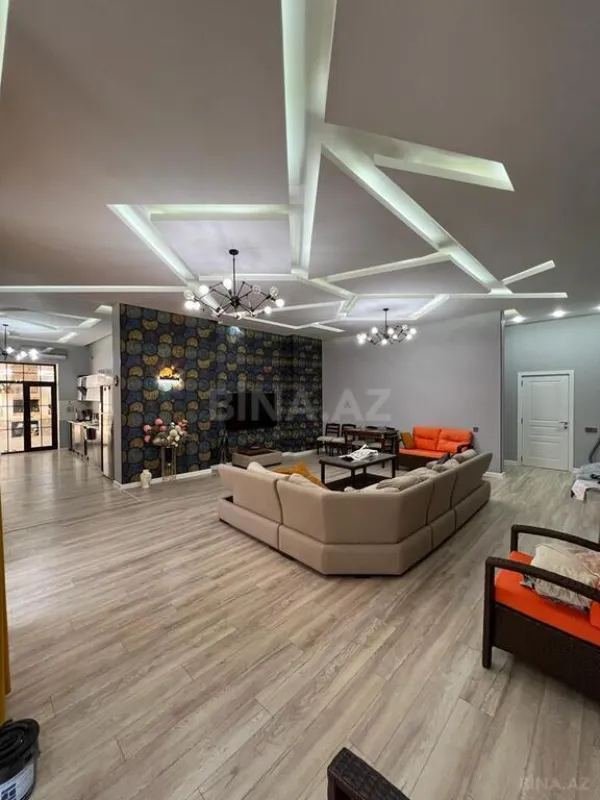 Kirayə verilir 4 otaqlı həyət evi 240 m²