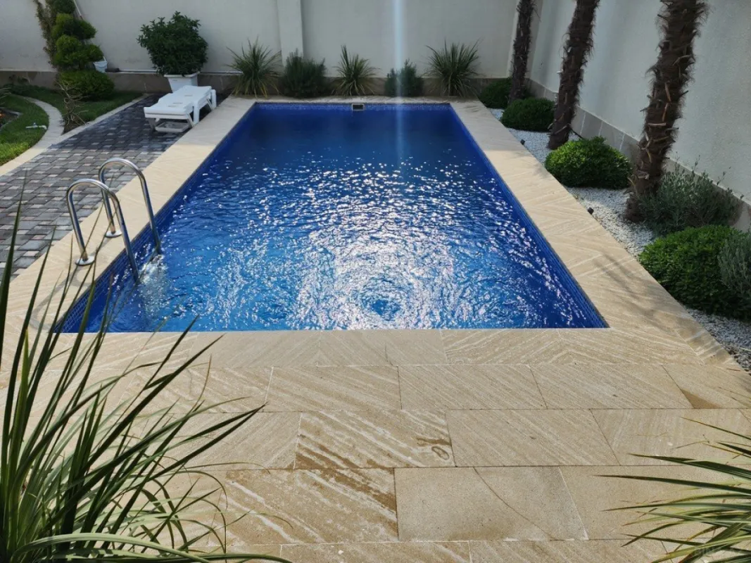 Kirayə verilir 4 otaqlı həyət evi 240 m²