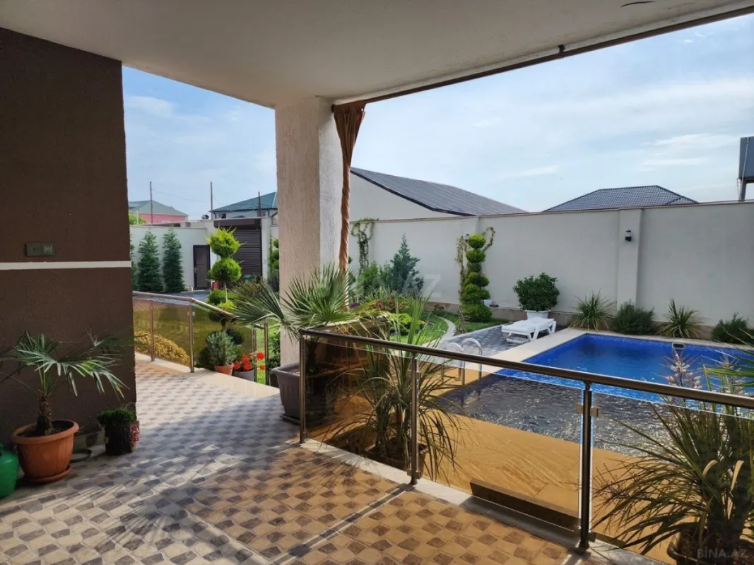 Kirayə verilir 4 otaqlı həyət evi 240 m²